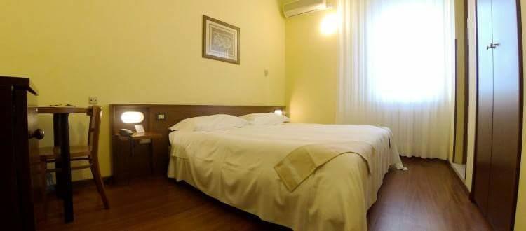 Hotel Mariani Jesi Buitenkant foto