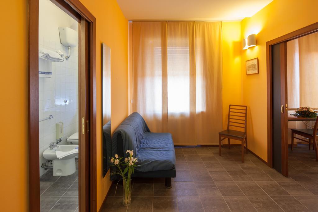 Hotel Mariani Jesi Buitenkant foto