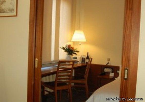 Hotel Mariani Jesi Buitenkant foto