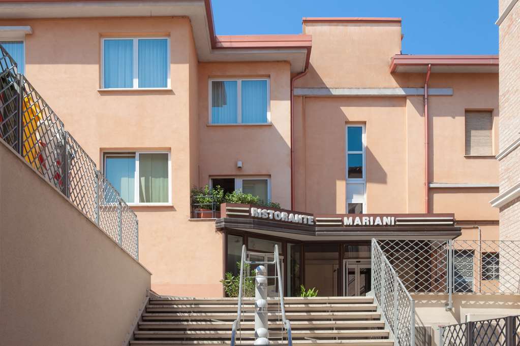 Hotel Mariani Jesi Buitenkant foto
